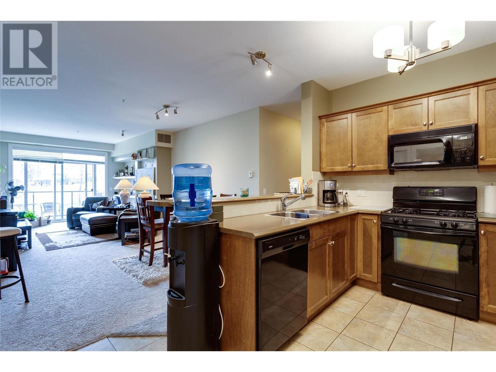 2532 Shoreline Drive Unit# 207, #207