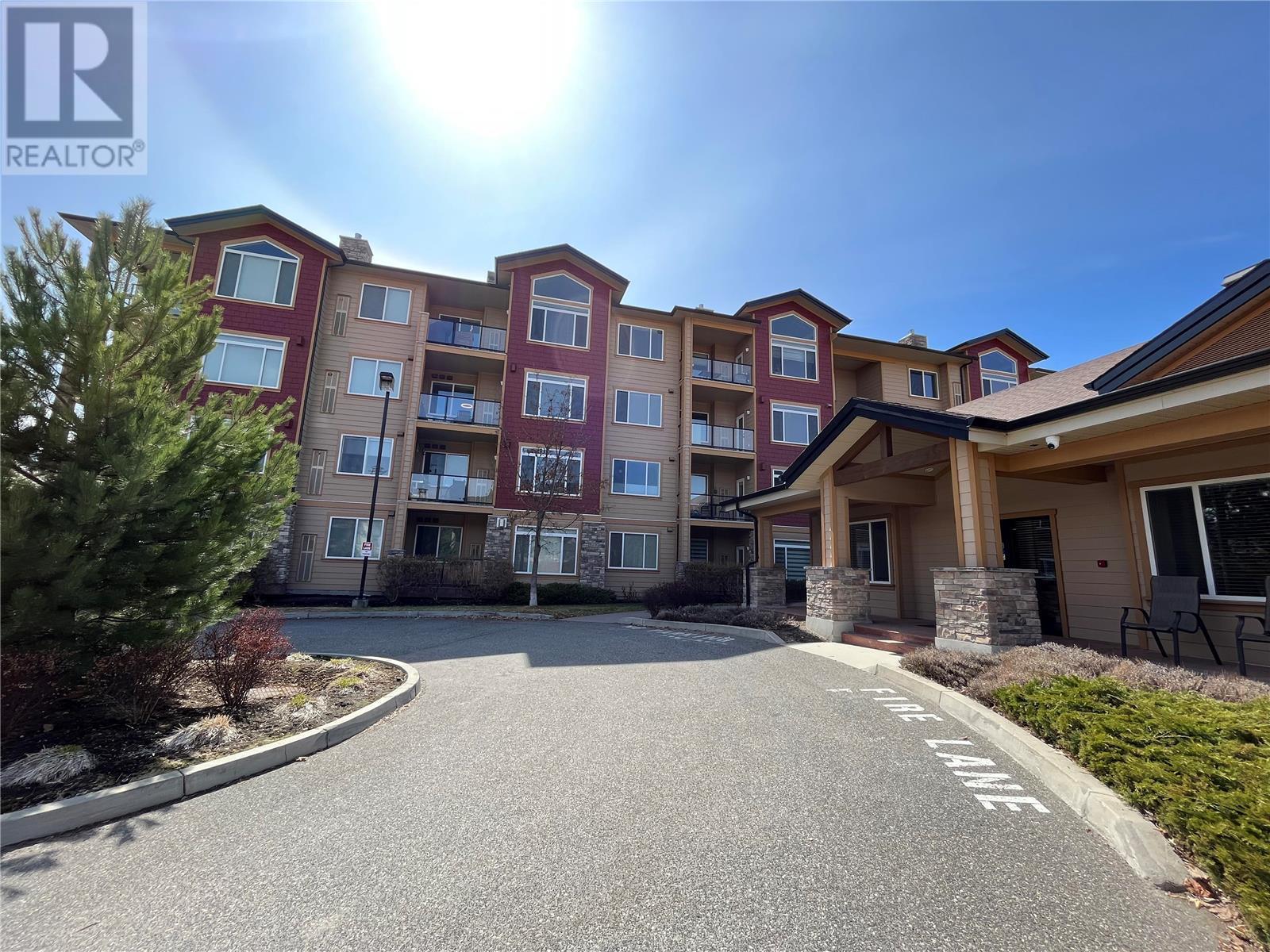 2532 Shoreline Drive Unit# 207, #207