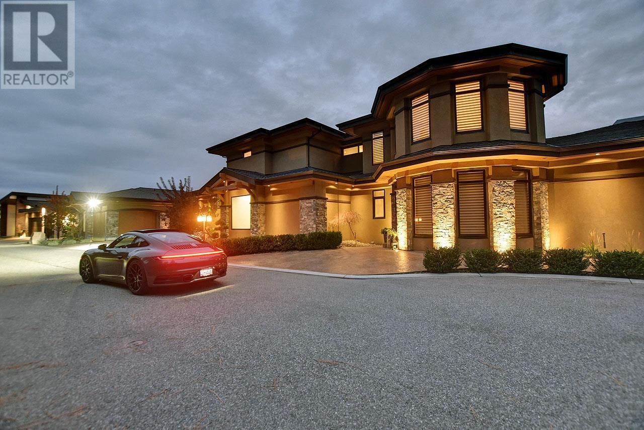 1900 Diamond View Drive
