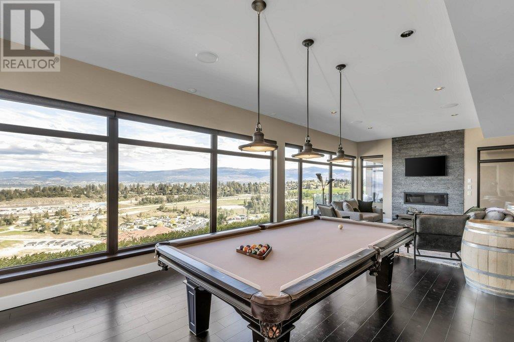 1900 Diamond View Drive