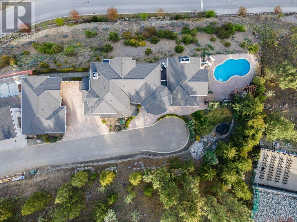 1900 Diamond View Drive