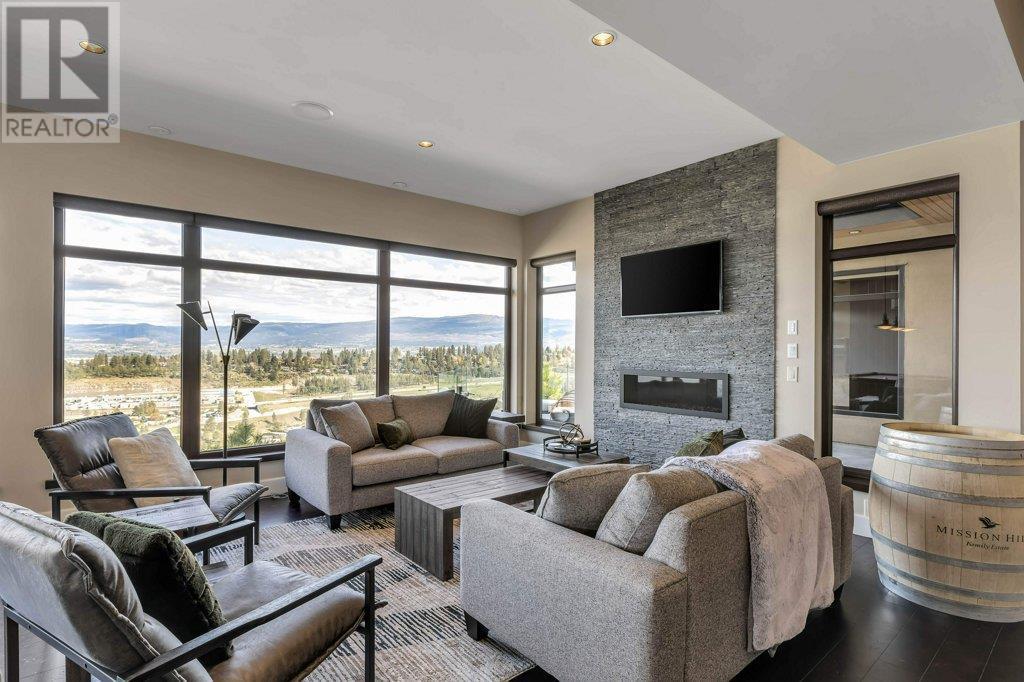 1900 Diamond View Drive