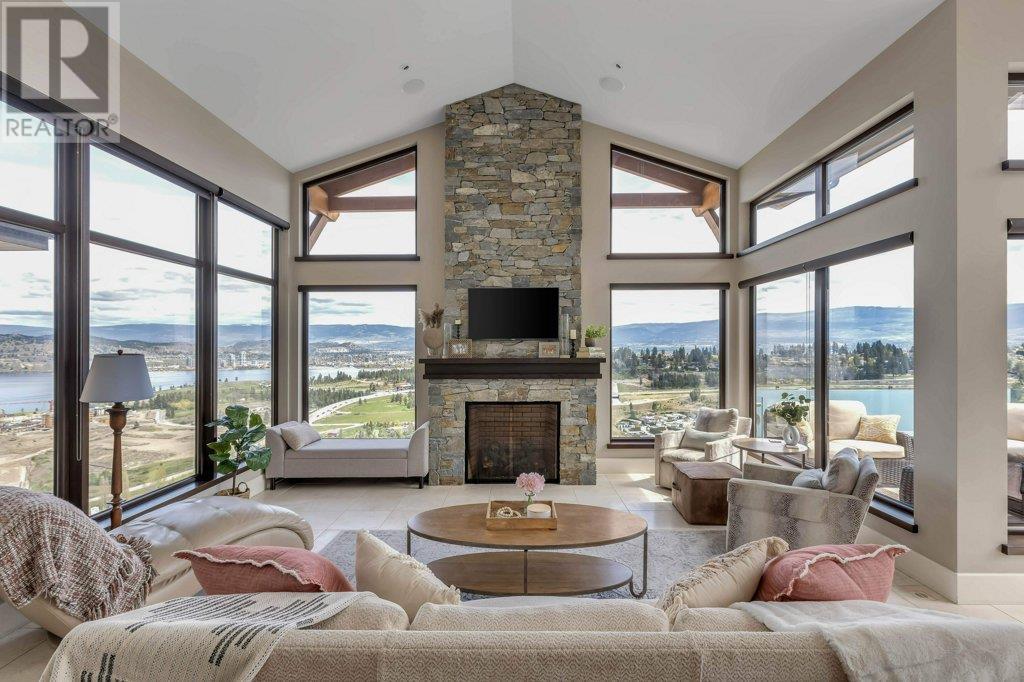1900 Diamond View Drive