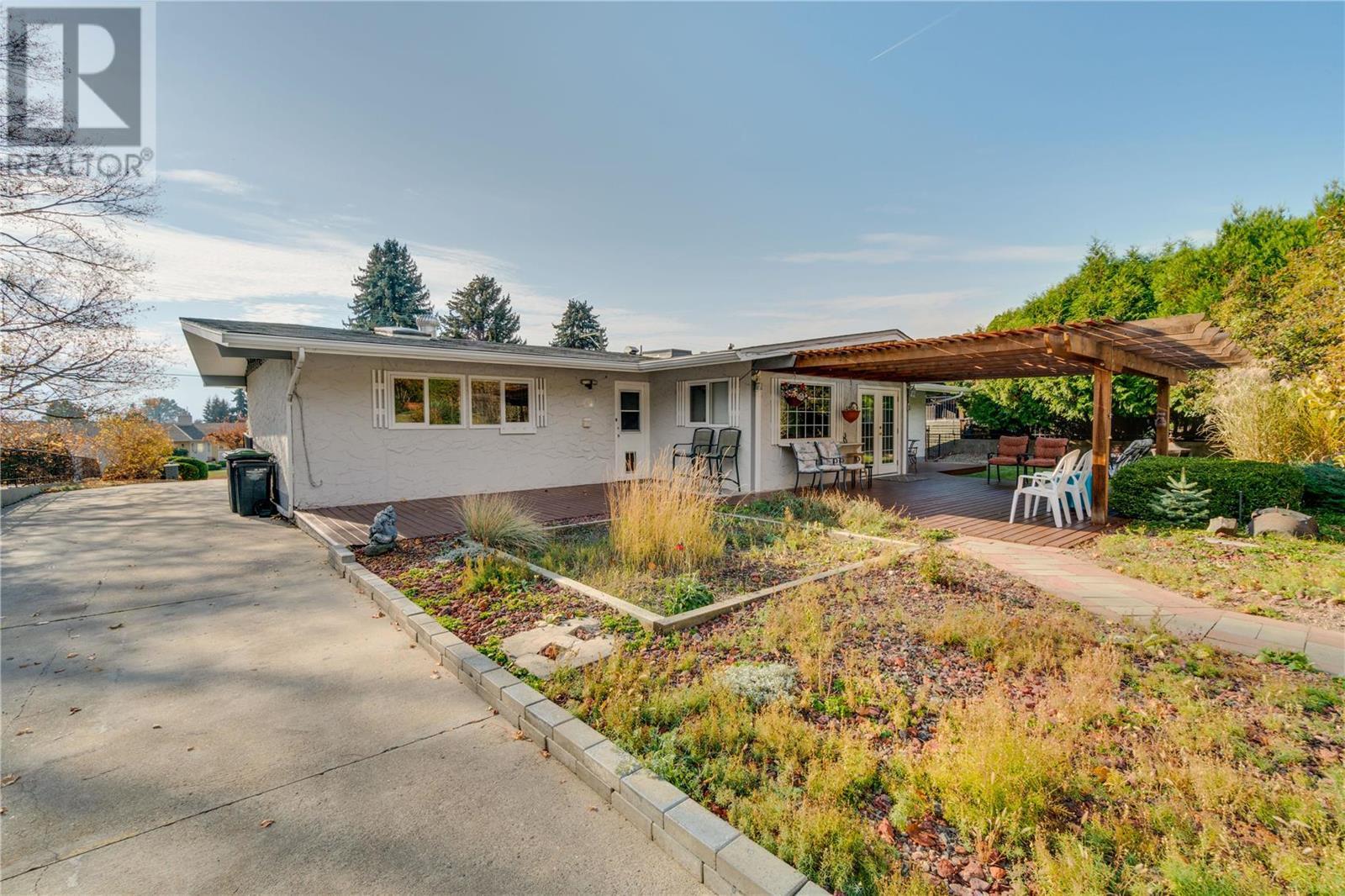 832 Ogden Road