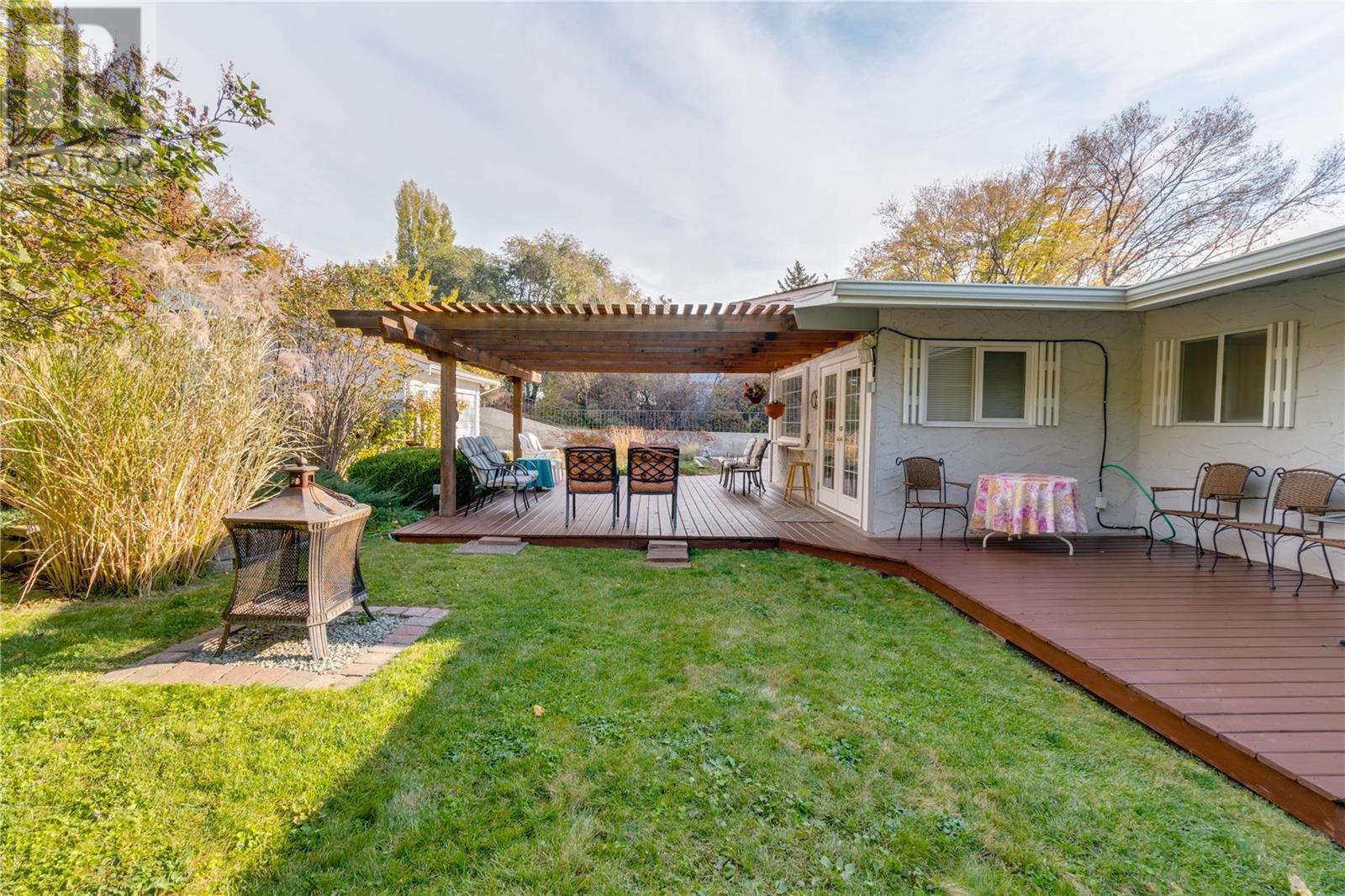 832 Ogden Road