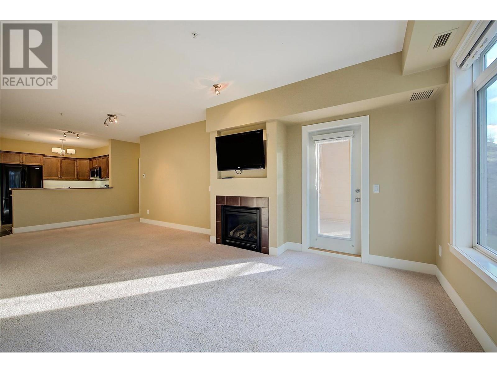 2532 Shoreline Drive Unit# 214, #214