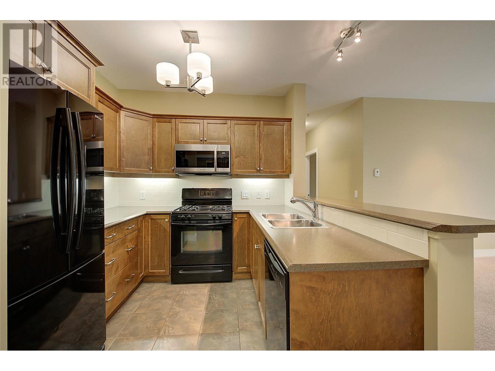 2532 Shoreline Drive Unit# 214, #214