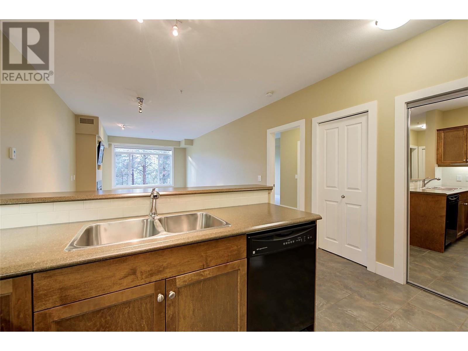 2532 Shoreline Drive Unit# 214, #214
