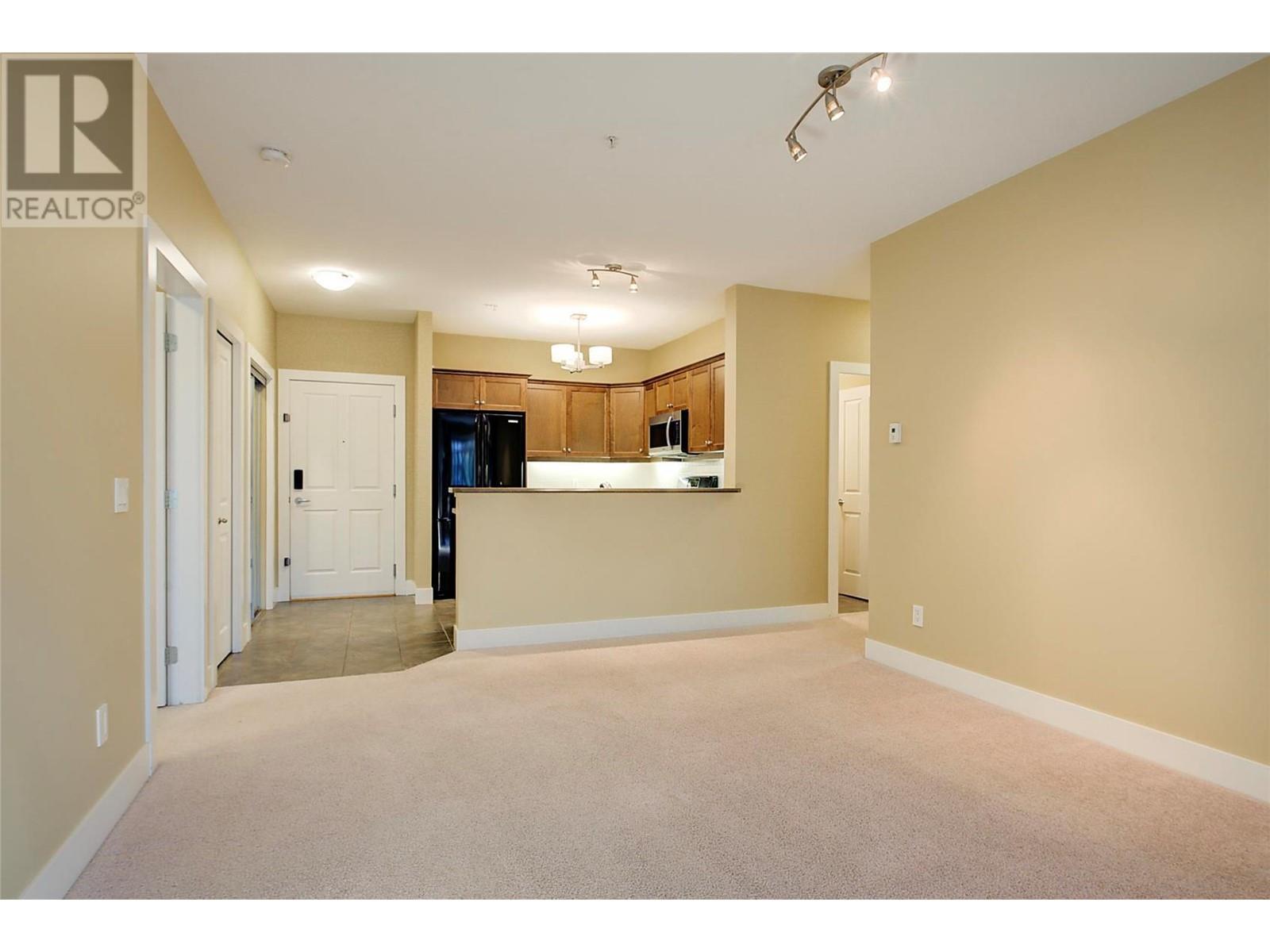2532 Shoreline Drive Unit# 214, #214