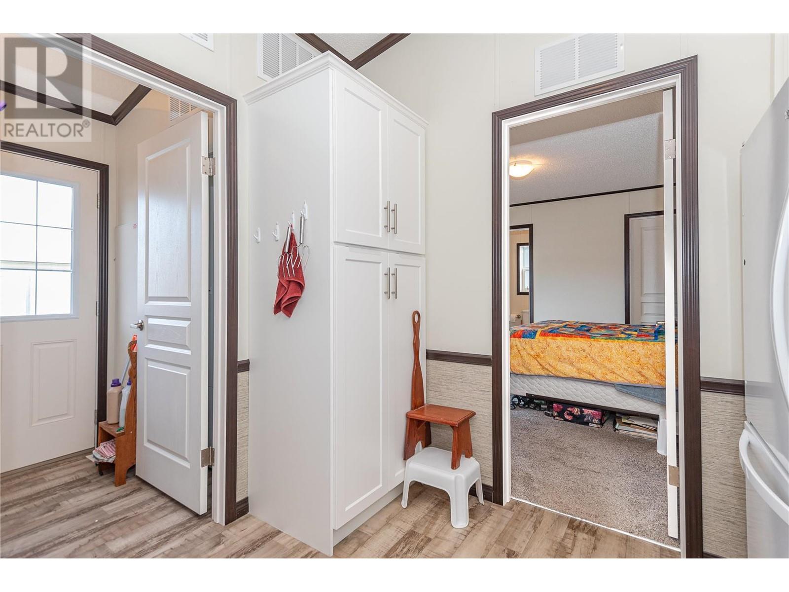 3350 10 Avenue NE Unit# 44, #44