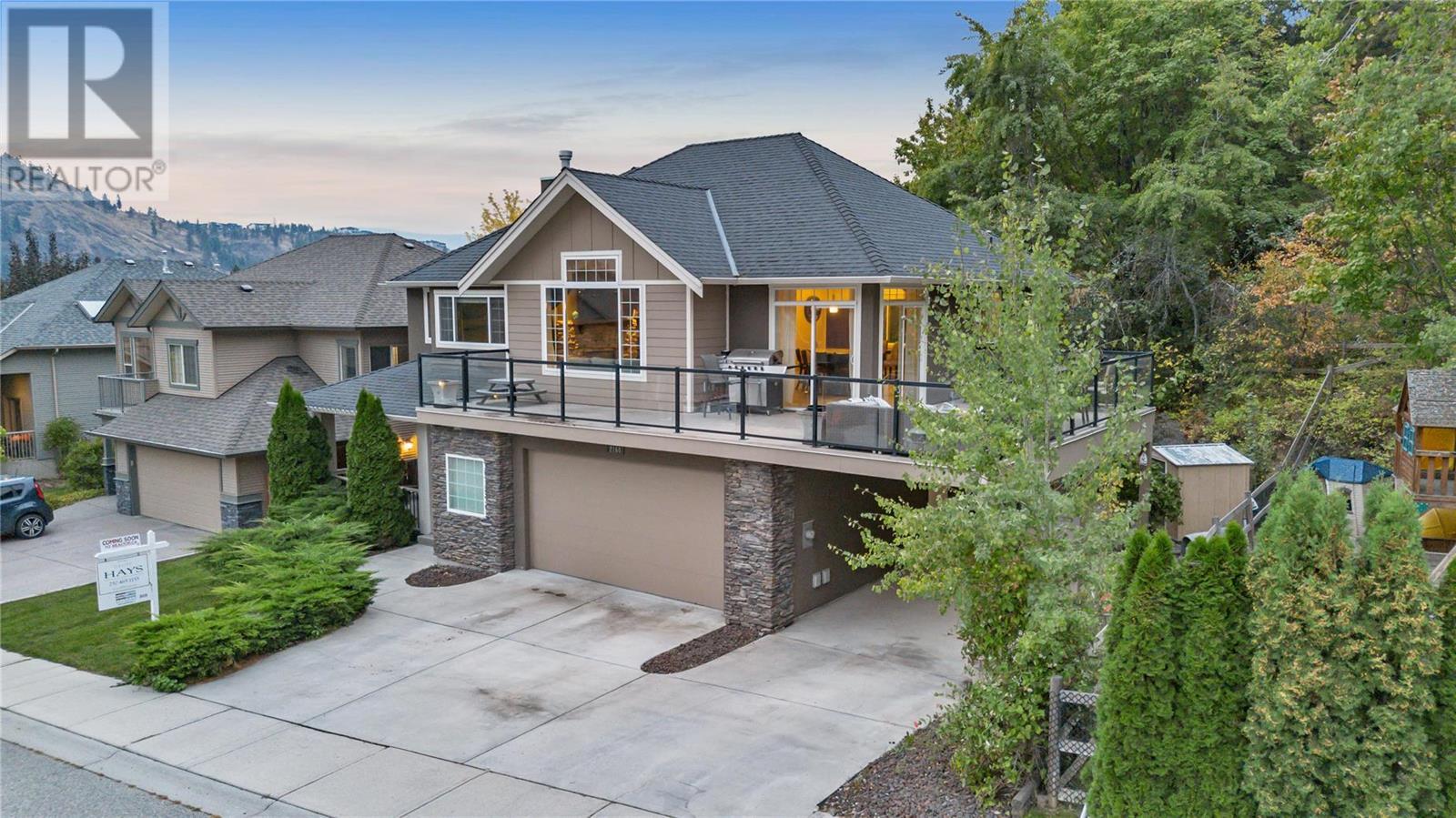 2160 Shelby Crescent