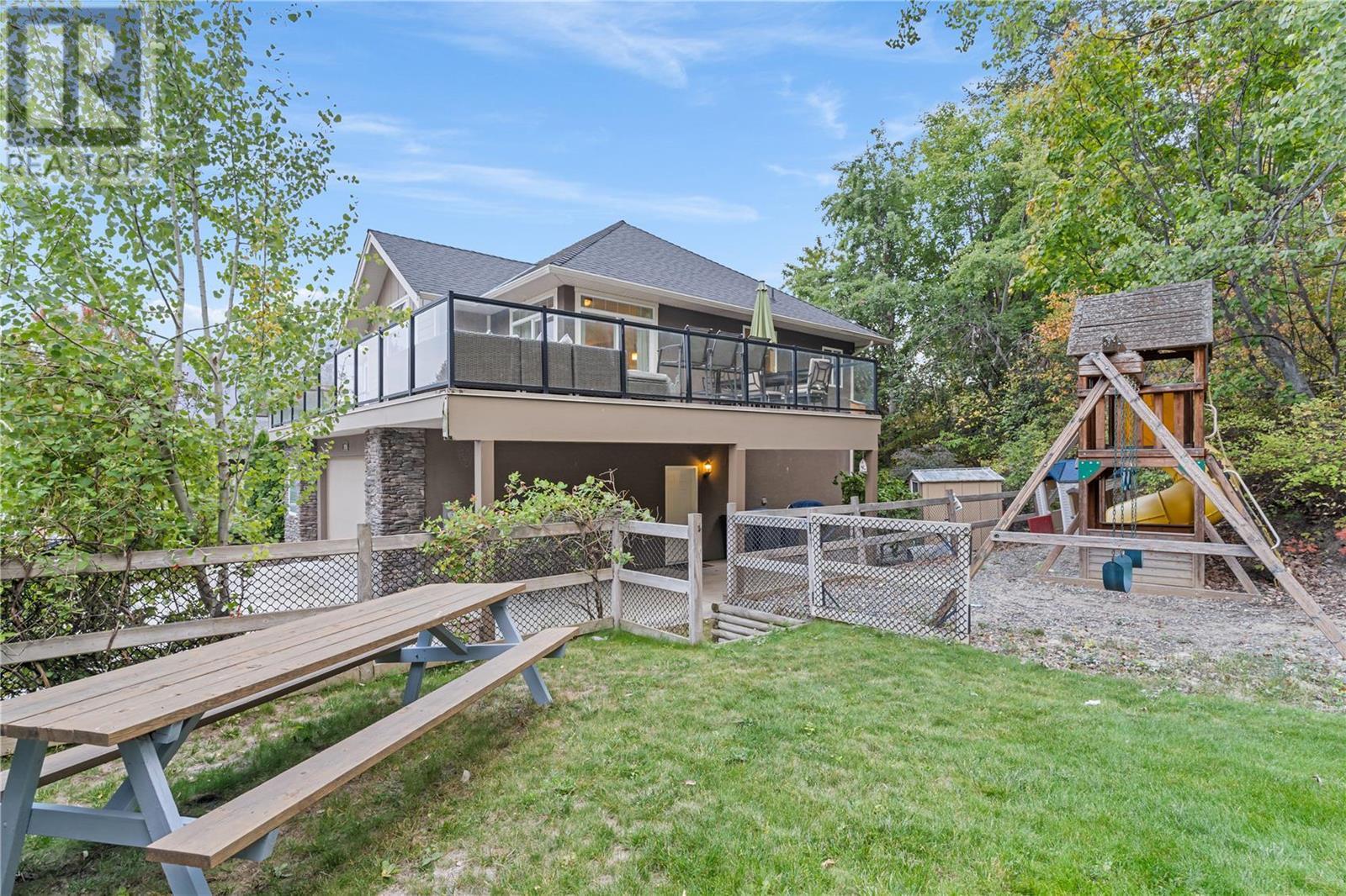 2160 Shelby Crescent