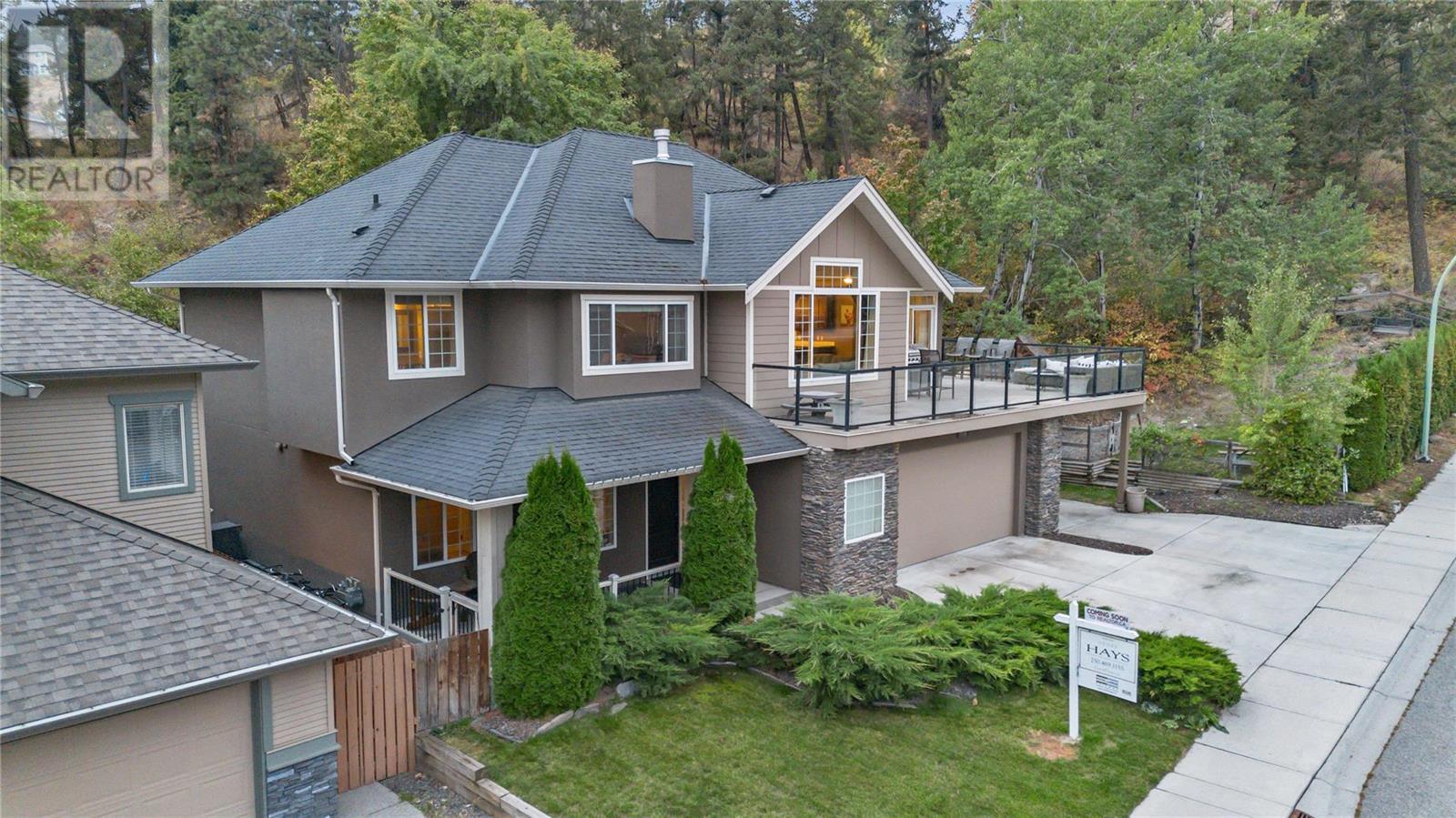 2160 Shelby Crescent