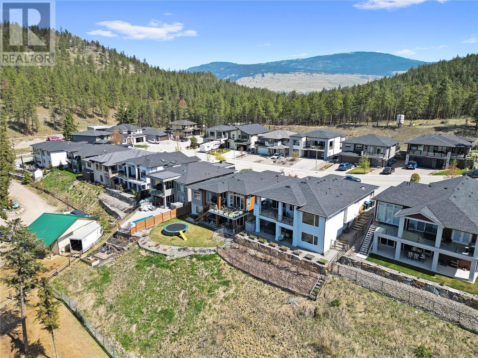 8408 Heritage Drive