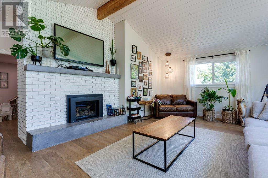 942 Mckay Road