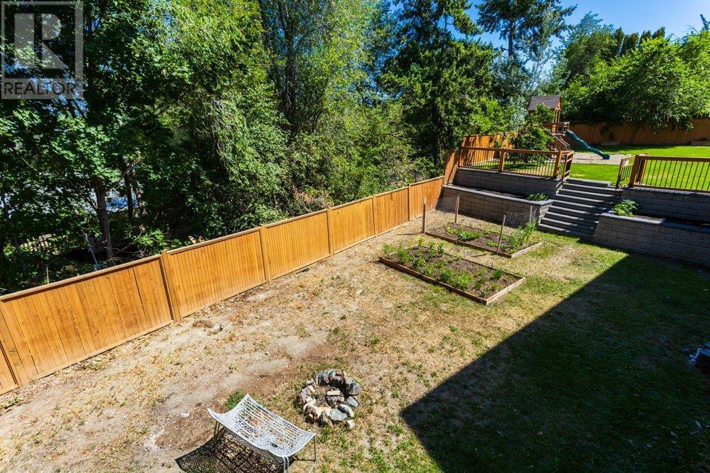 942 Mckay Road