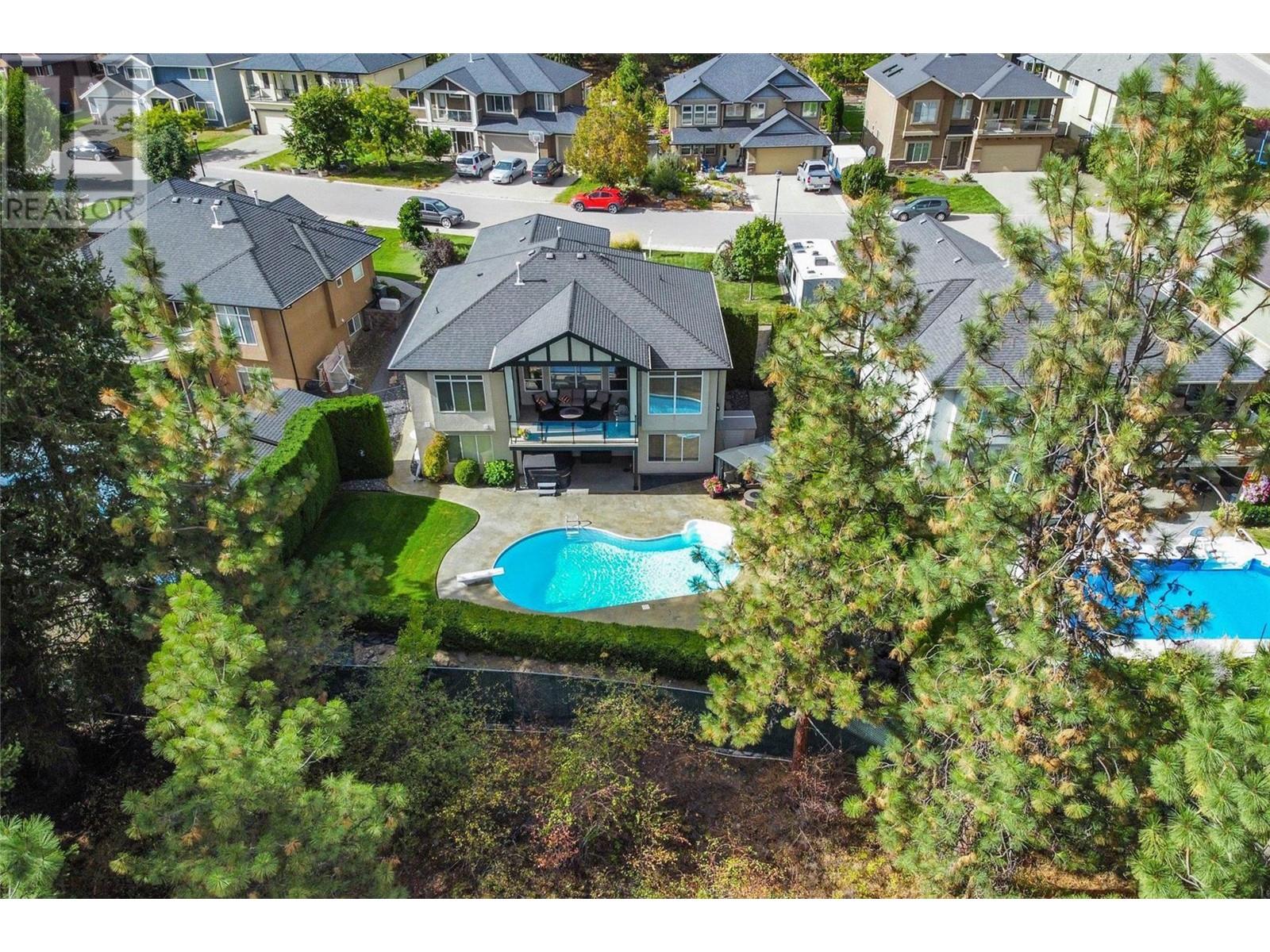 2411 Cobblestone Road