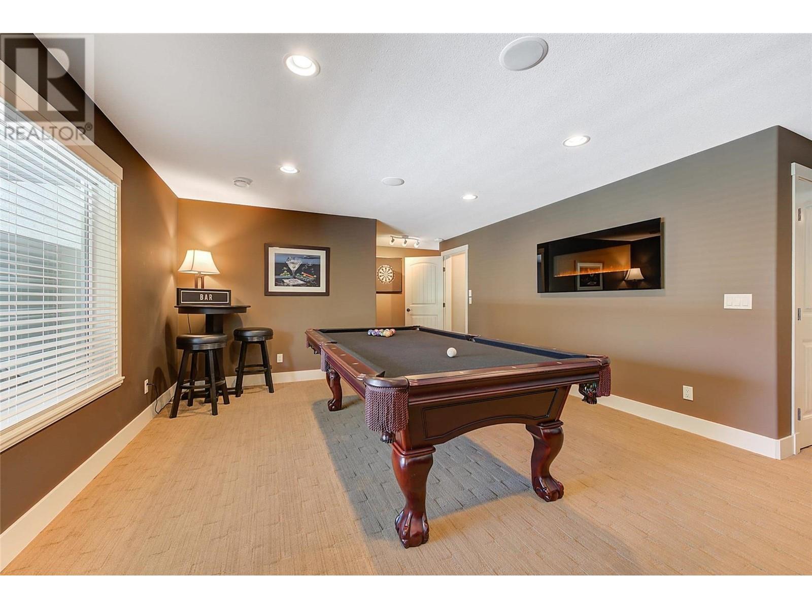 2411 Cobblestone Road