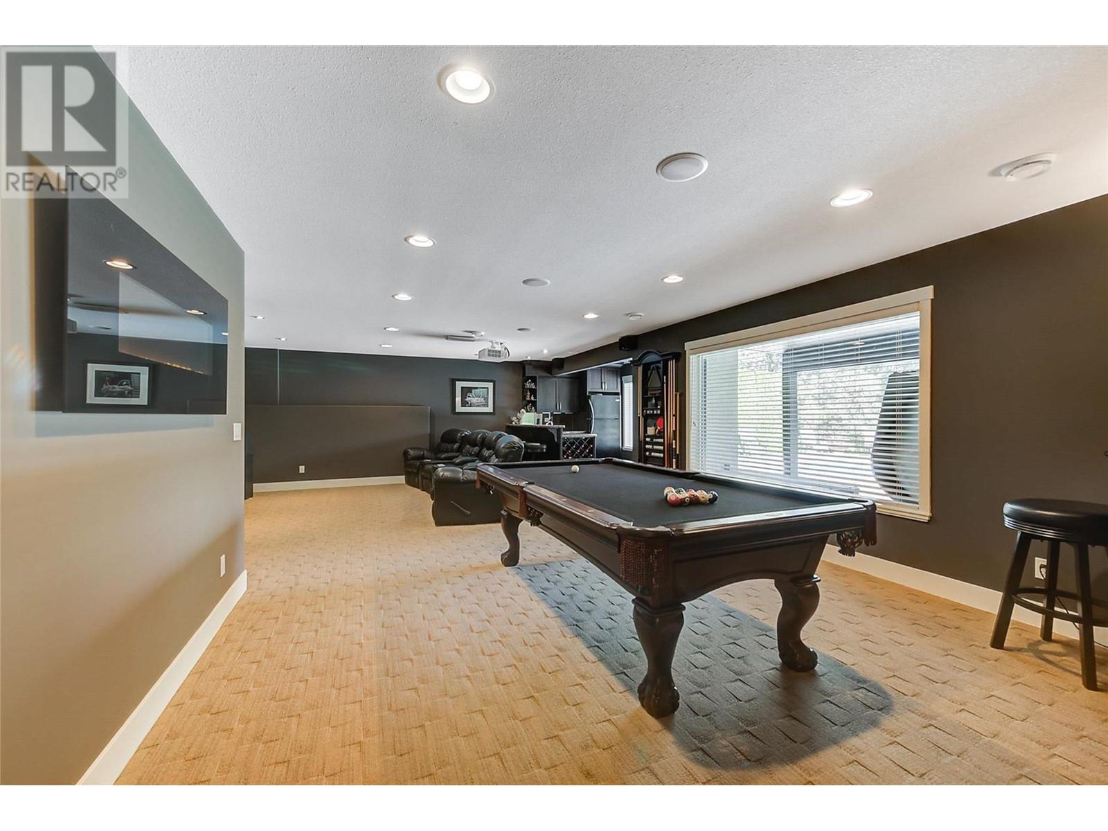 2411 Cobblestone Road