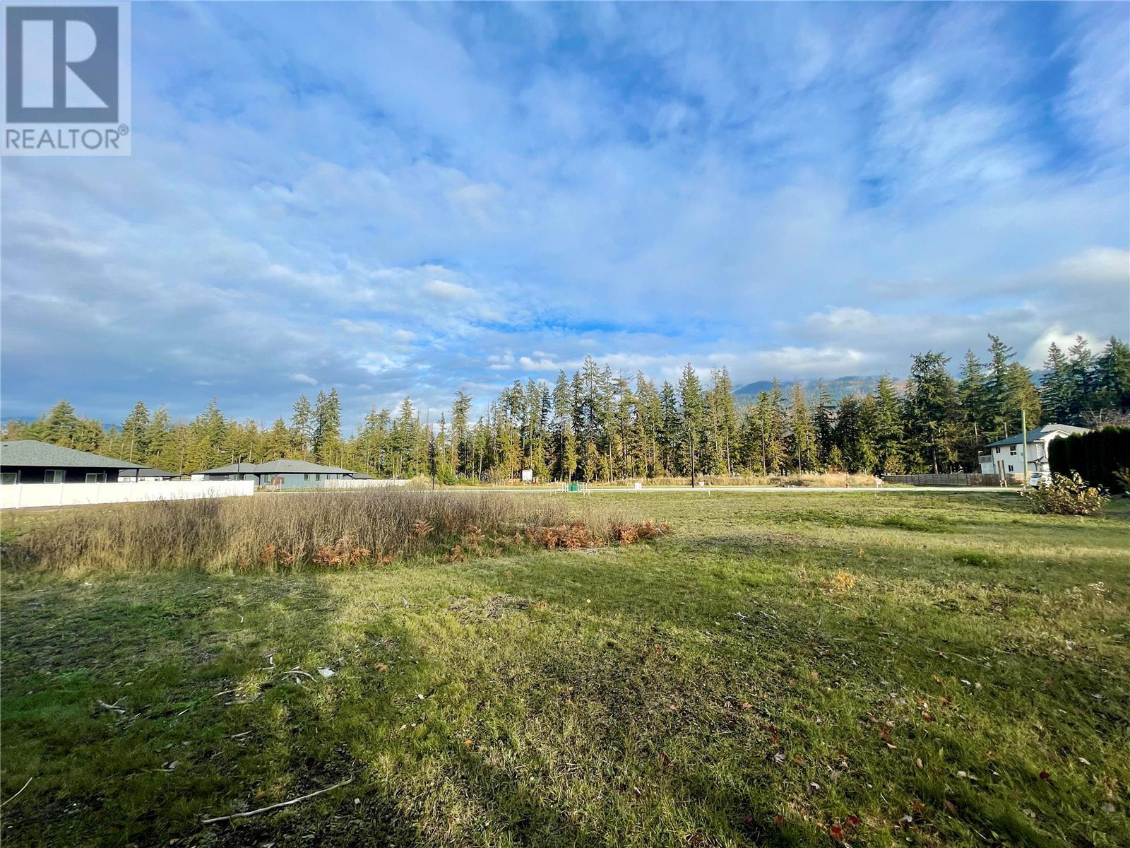 LOT 5 Hemlock South Crescent