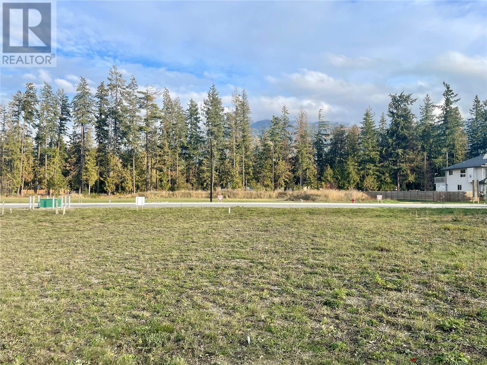 LOT 5 Hemlock South Crescent