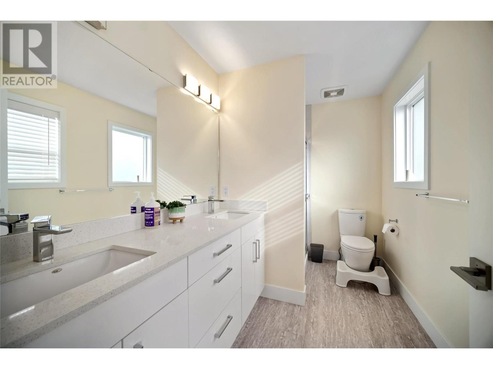 1275 Brookside Avenue Unit# 3, #3