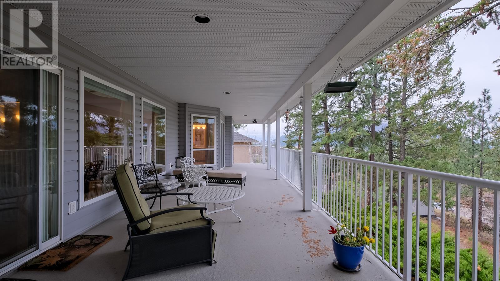 2083 Rosealee Court