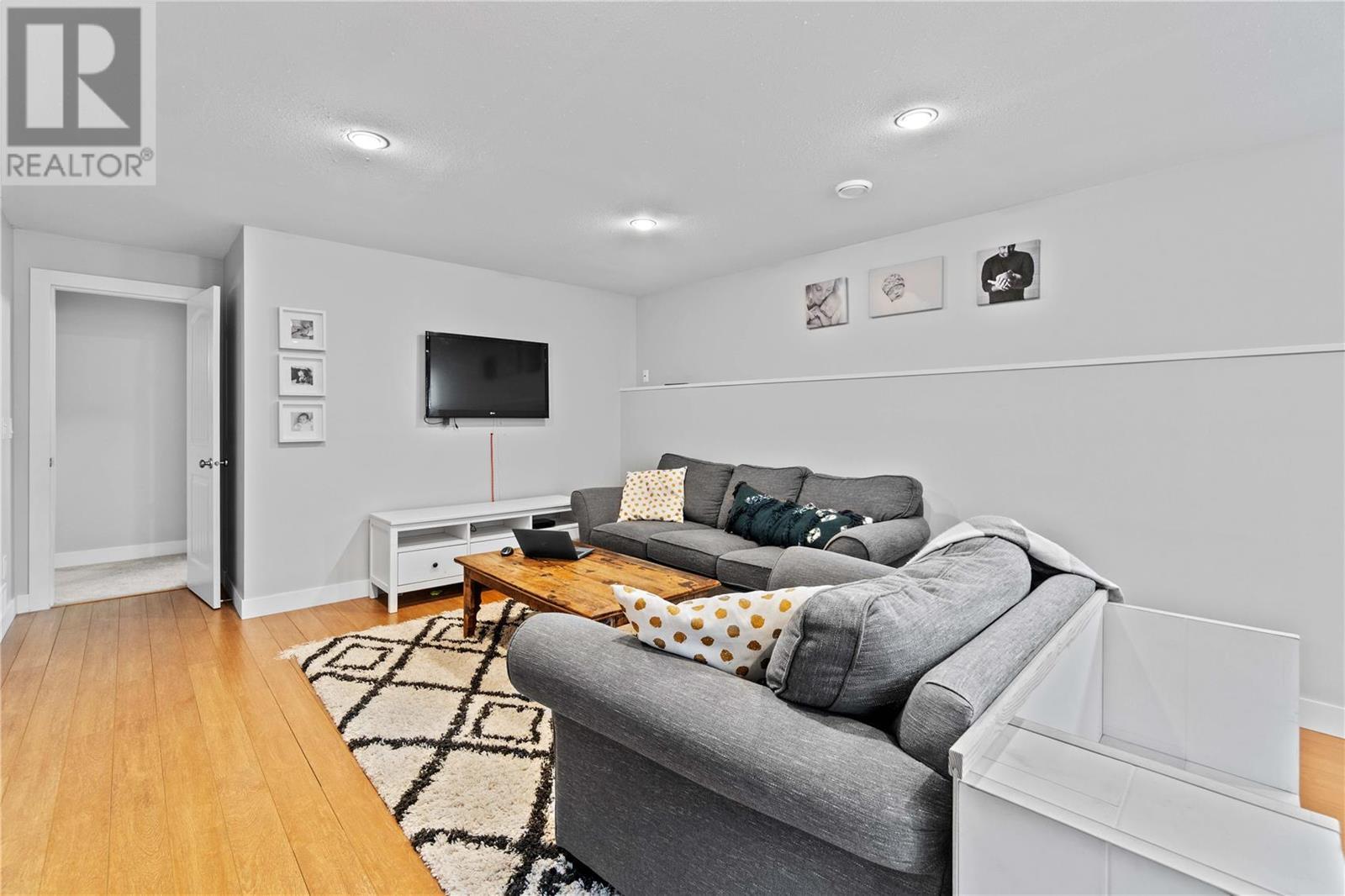 2106 Bernau Court