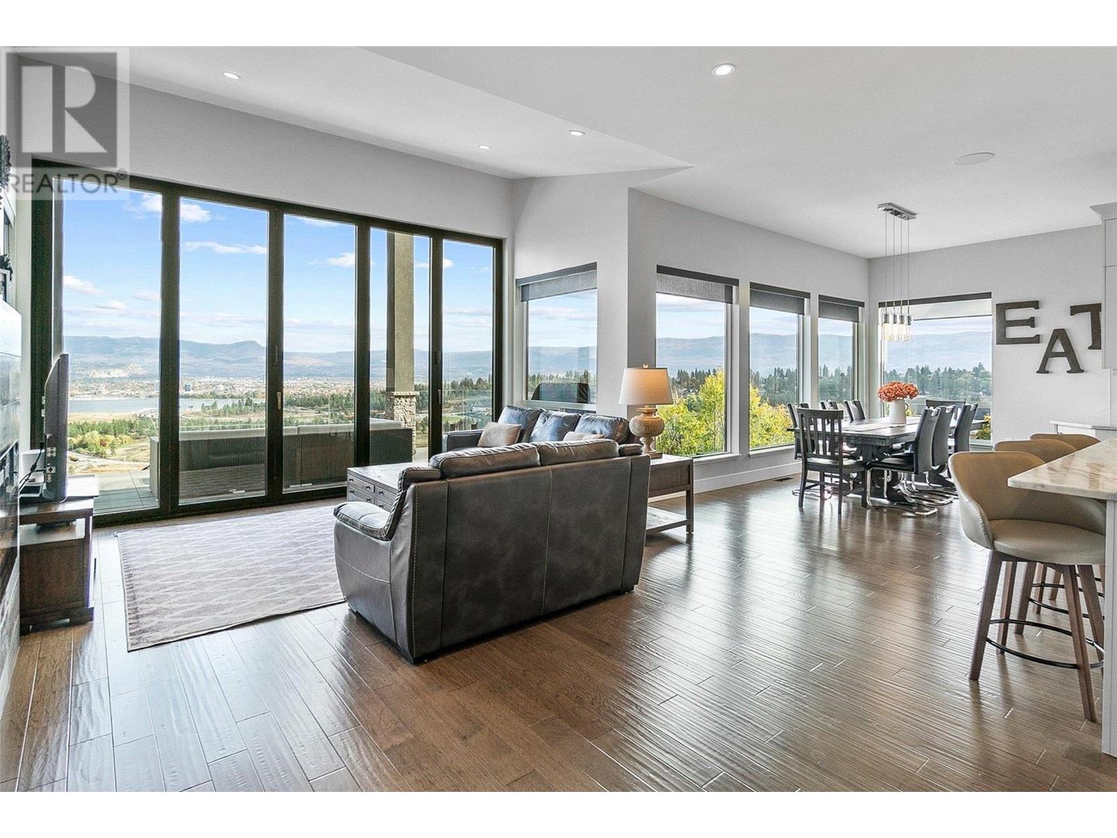 1785 Diamond View Drive
