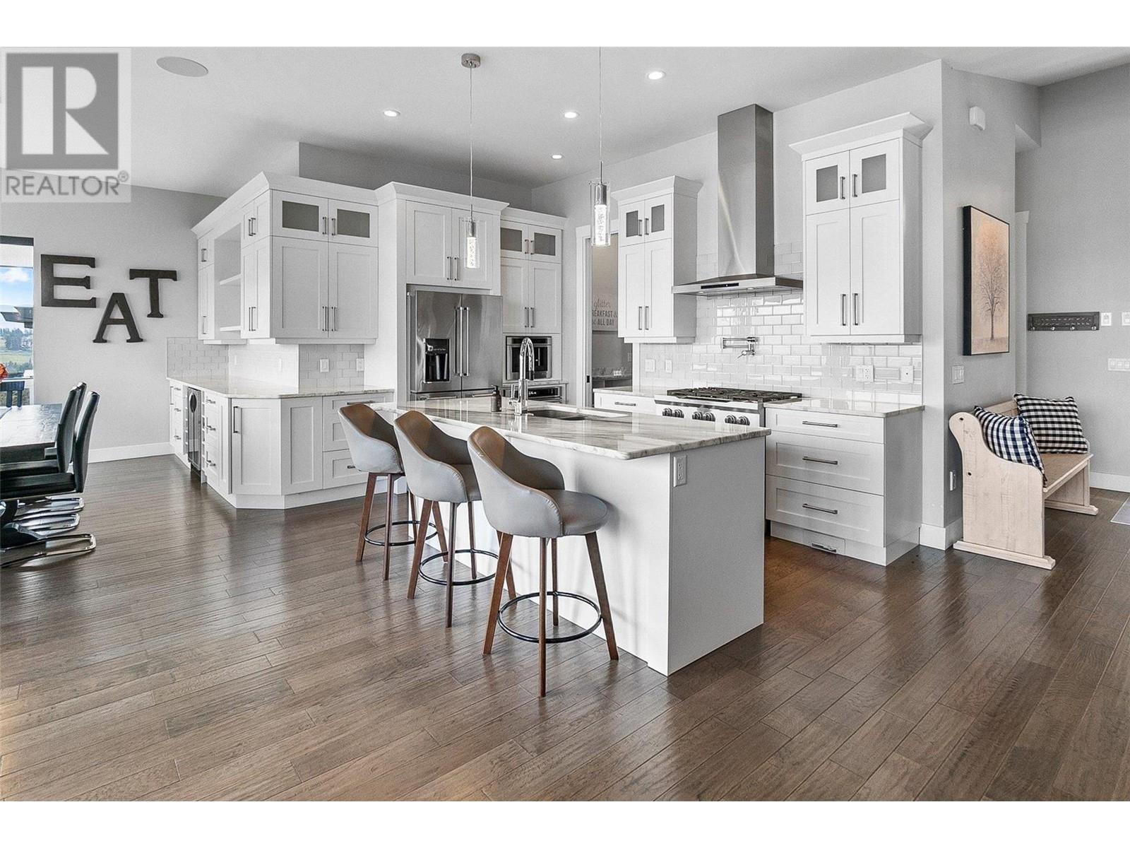 1785 Diamond View Drive