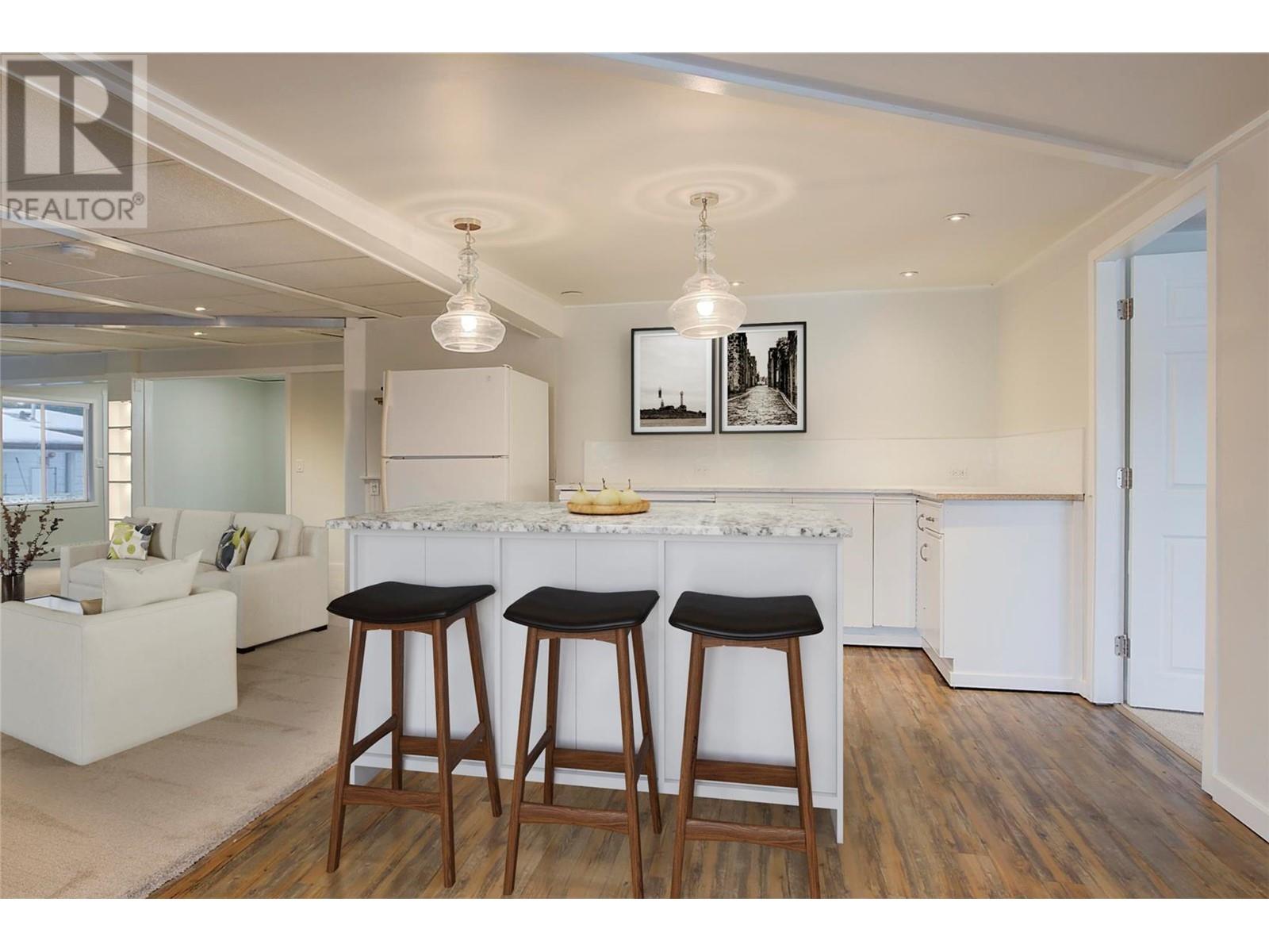 2098 Boucherie Road Unit# 43, #43