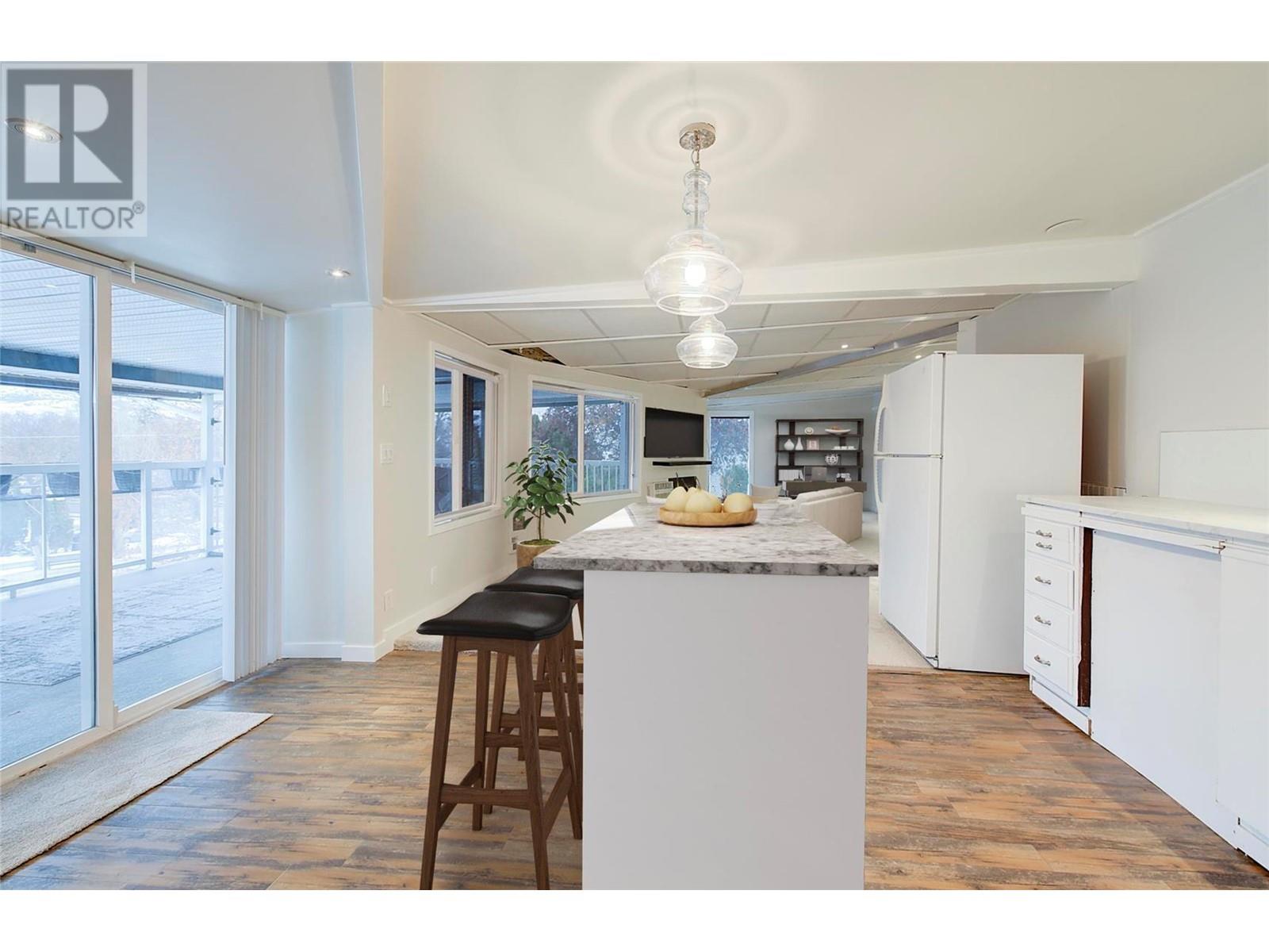 2098 Boucherie Road Unit# 43, #43