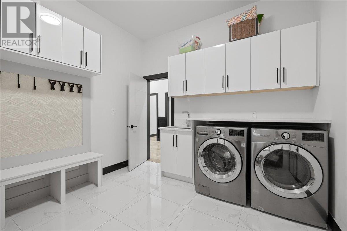 3121 Thacker Drive Unit# 5, #5