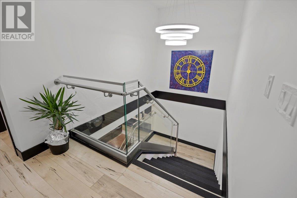 3121 Thacker Drive Unit# 5, #5