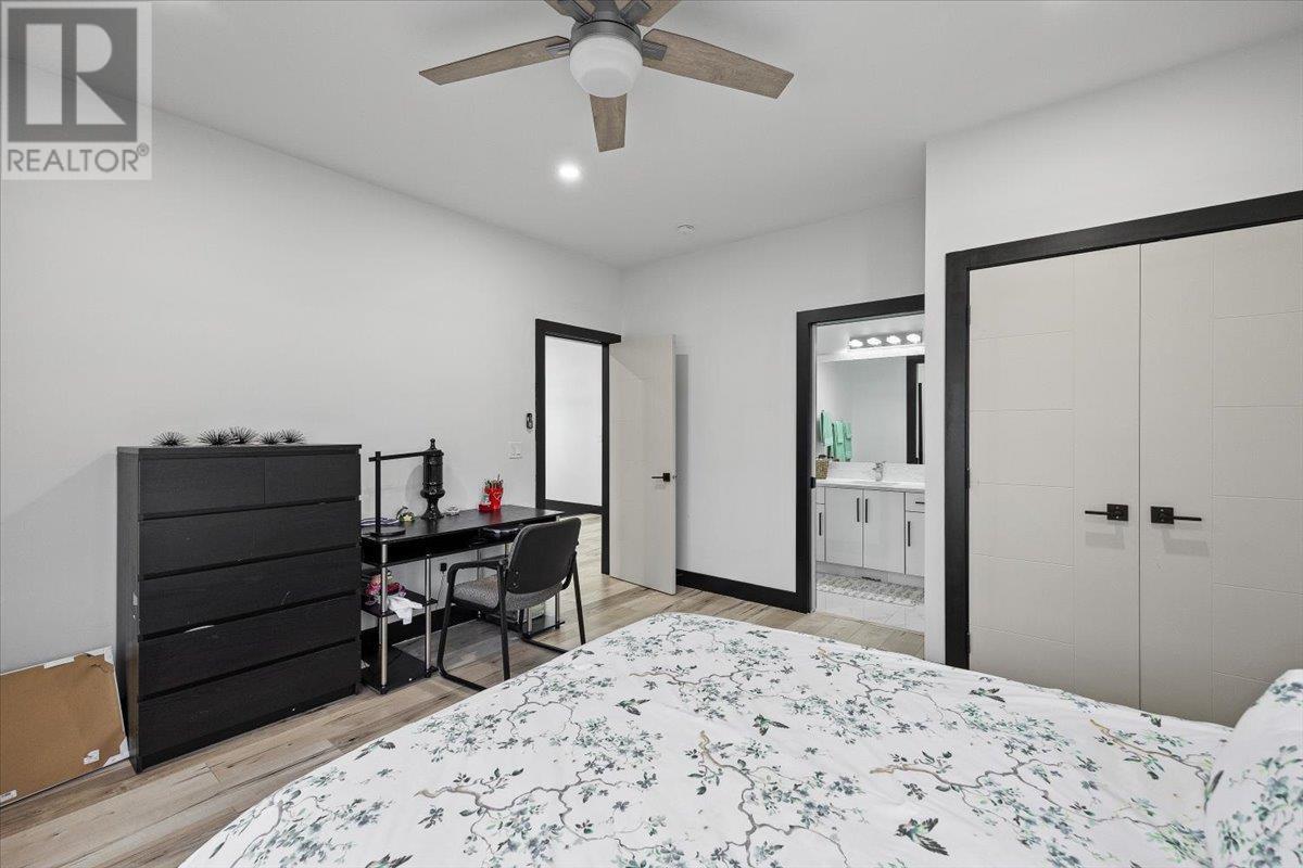 3121 Thacker Drive Unit# 5, #5