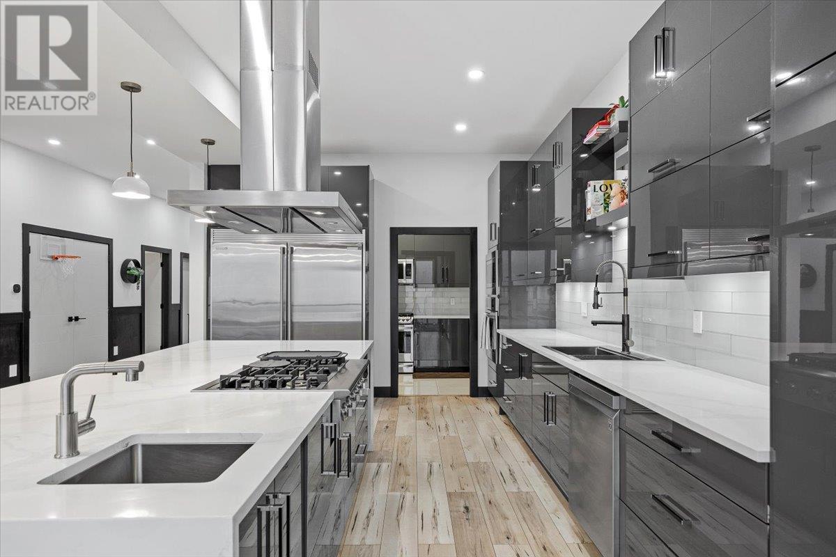3121 Thacker Drive Unit# 5, #5
