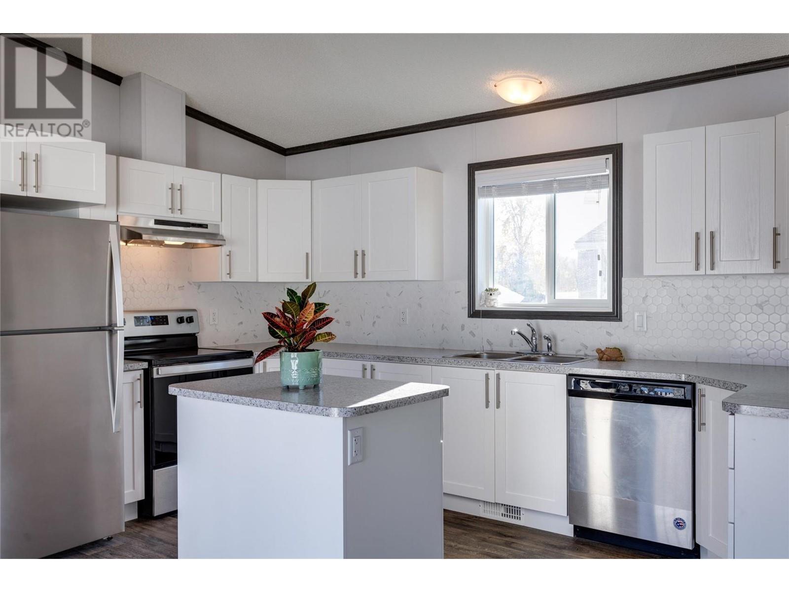 3381 Village Green Way Unit# 21, #21