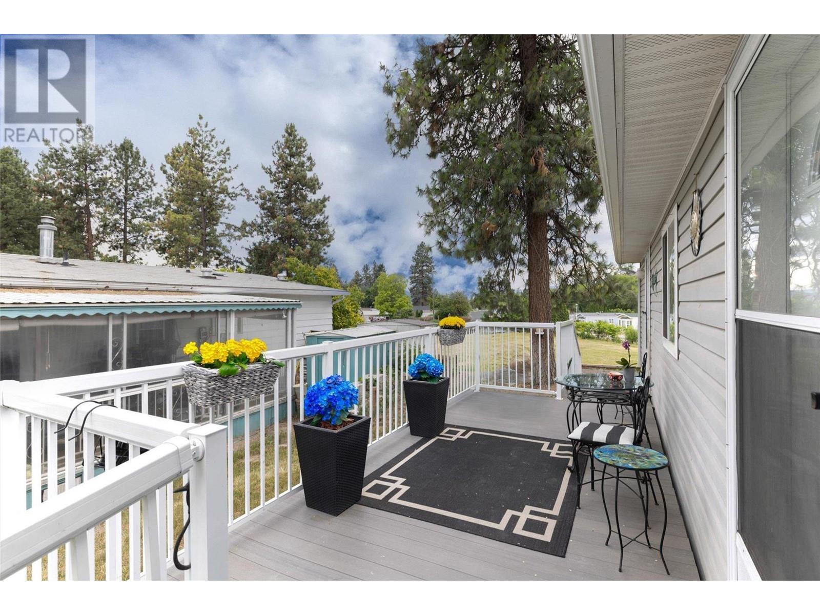 1929 97 Highway S Unit# 14, #14