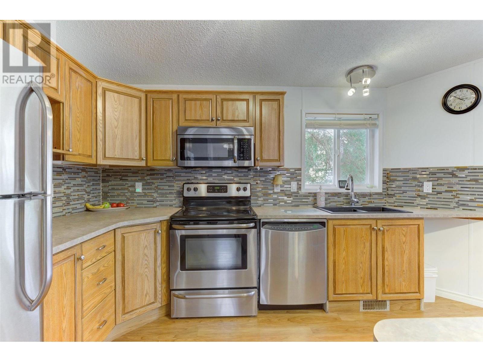 1929 97 Highway S Unit# 14, #14