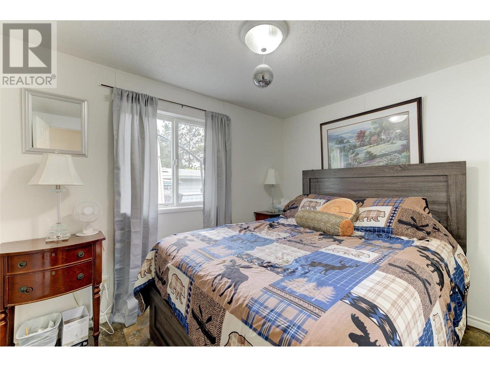 1929 97 Highway S Unit# 14, #14