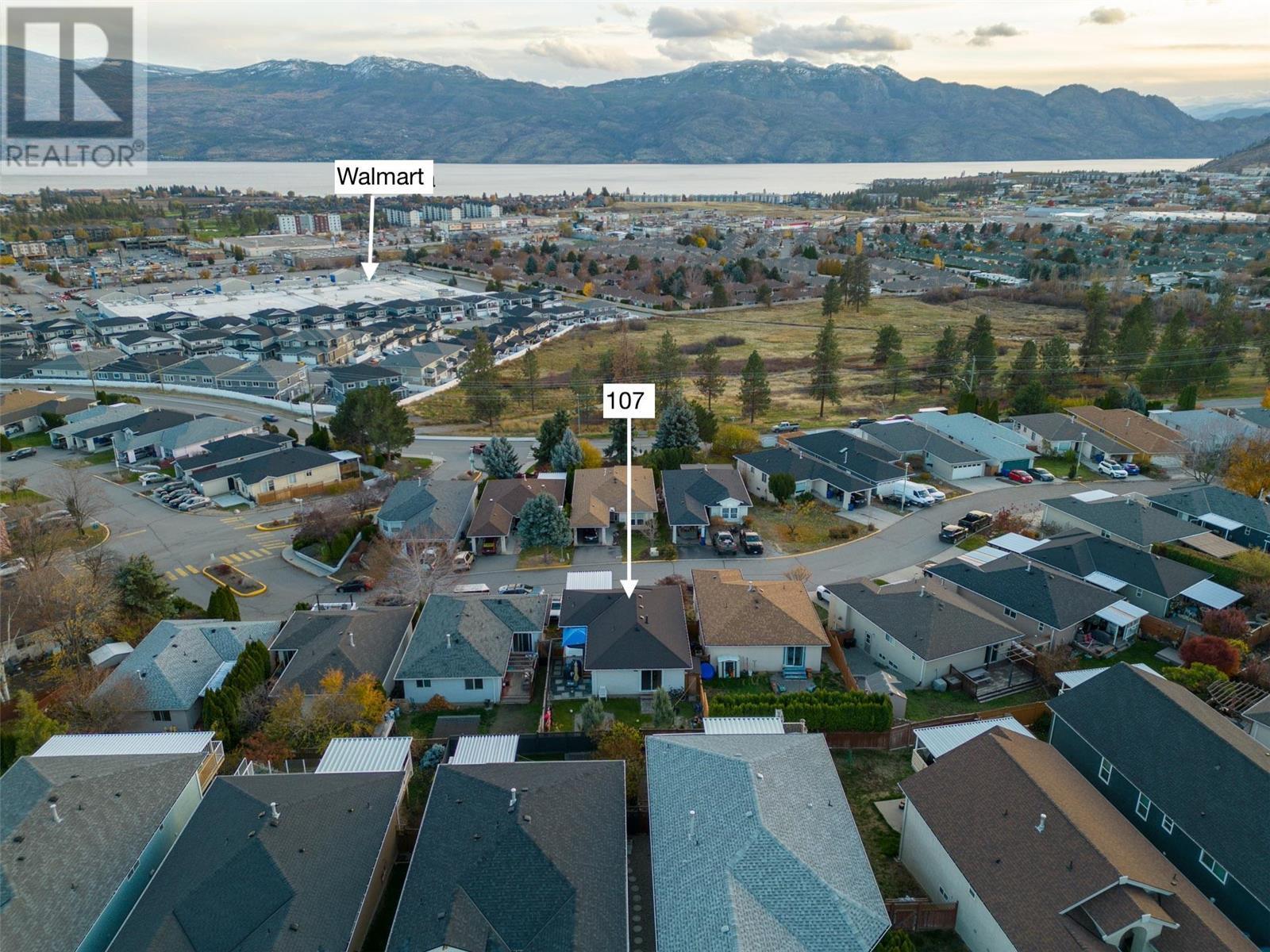 2440 Old Okanagan Highway Unit# 107, #107