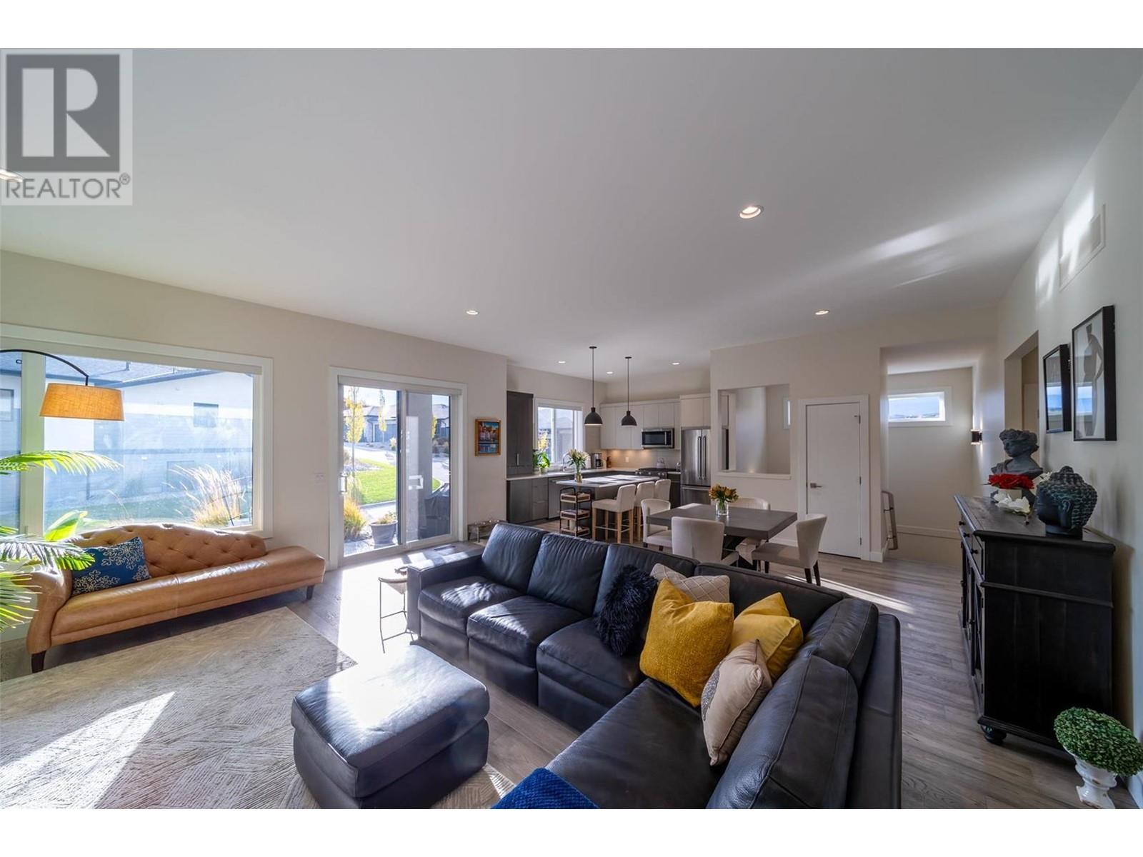 1345 Rocky Point Drive