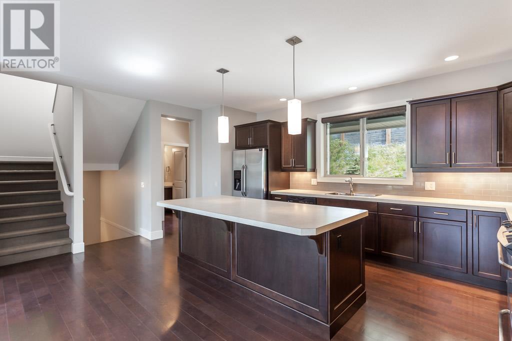 1865 Begbie Road Unit# 4, #4
