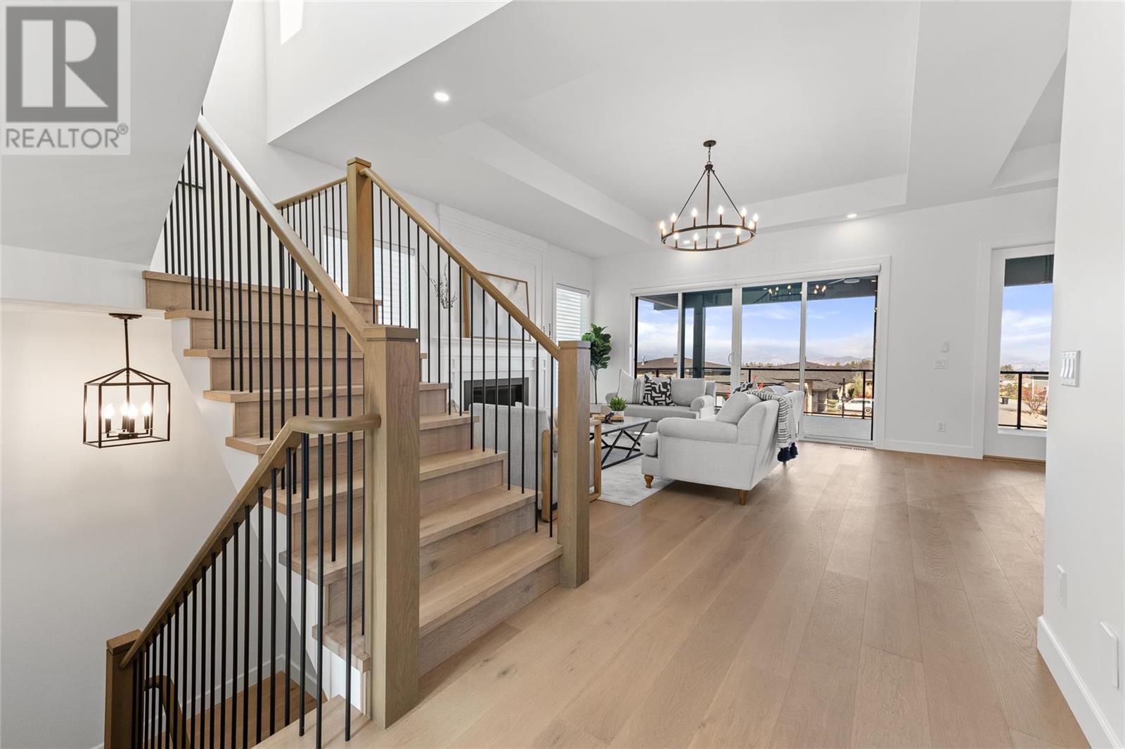 4956 Bucktail Lane