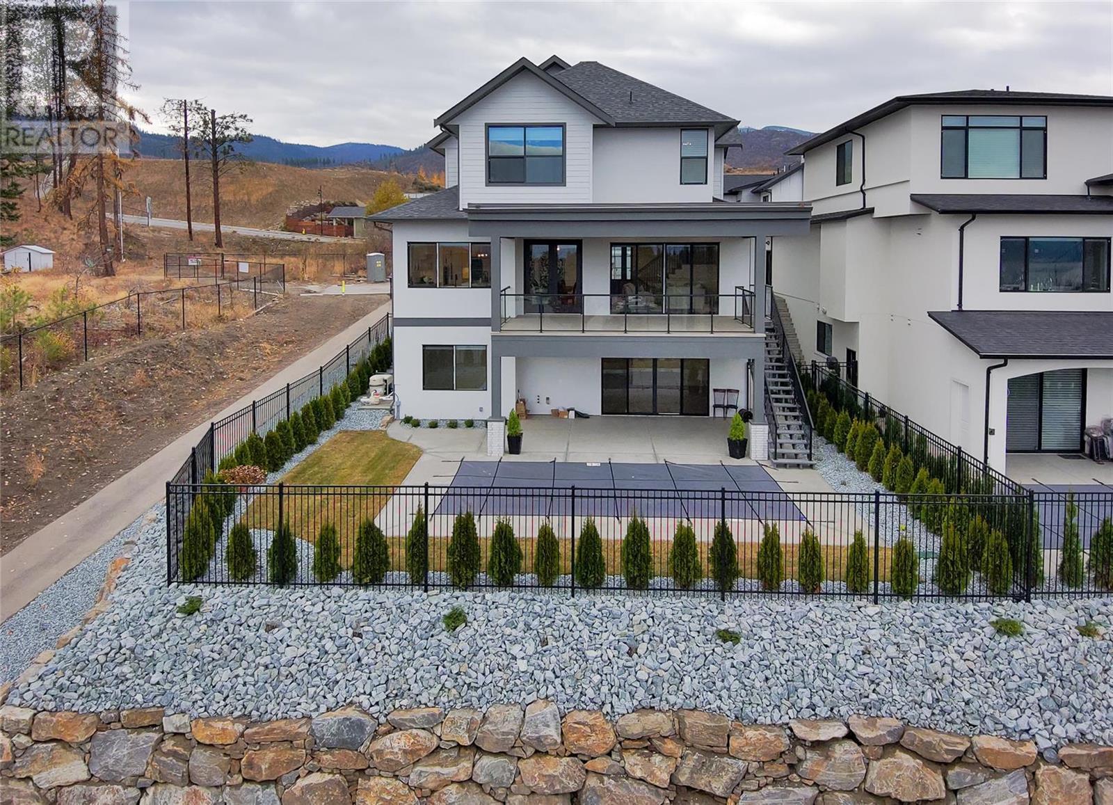 4956 Bucktail Lane