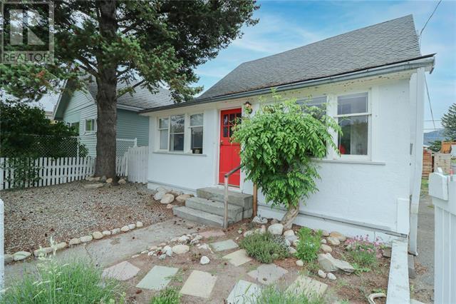 549 Van Horne Street