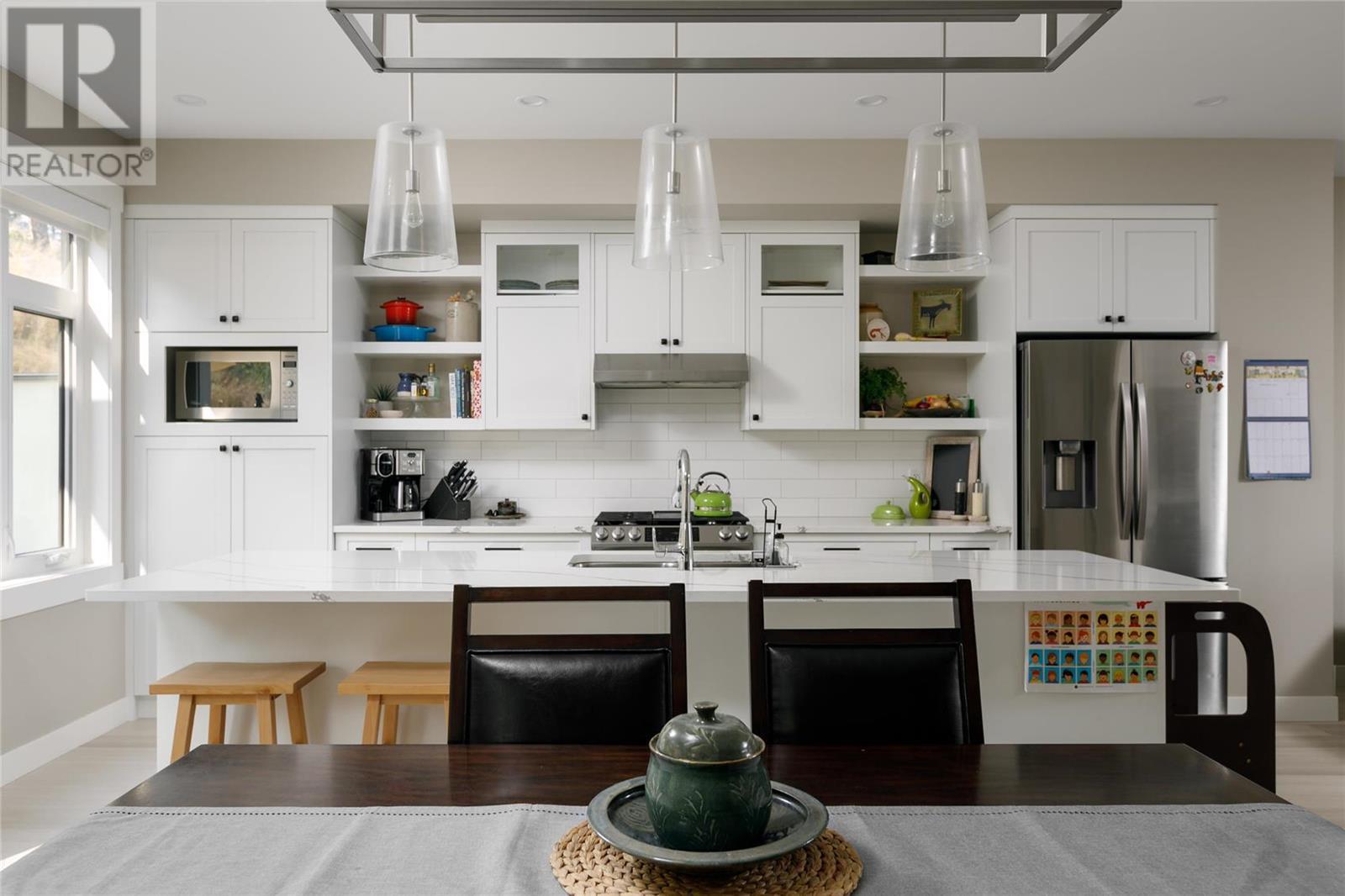 3220 Hilltown Drive Unit# 6, #6