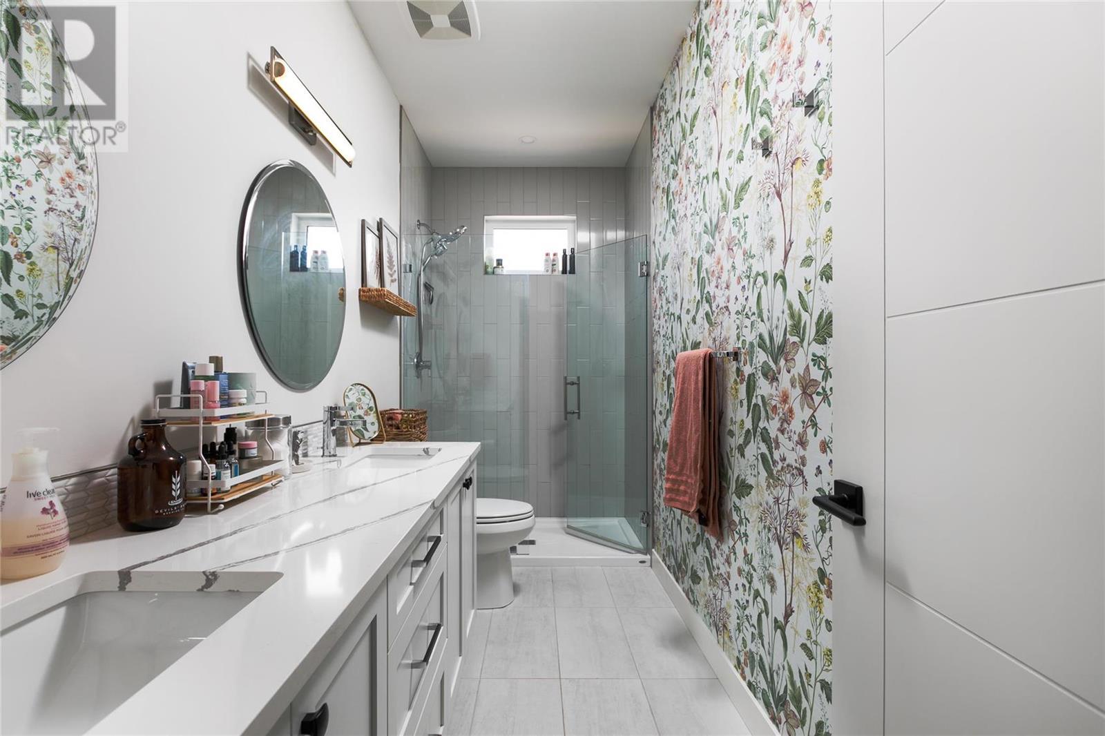 3220 Hilltown Drive Unit# 6, #6