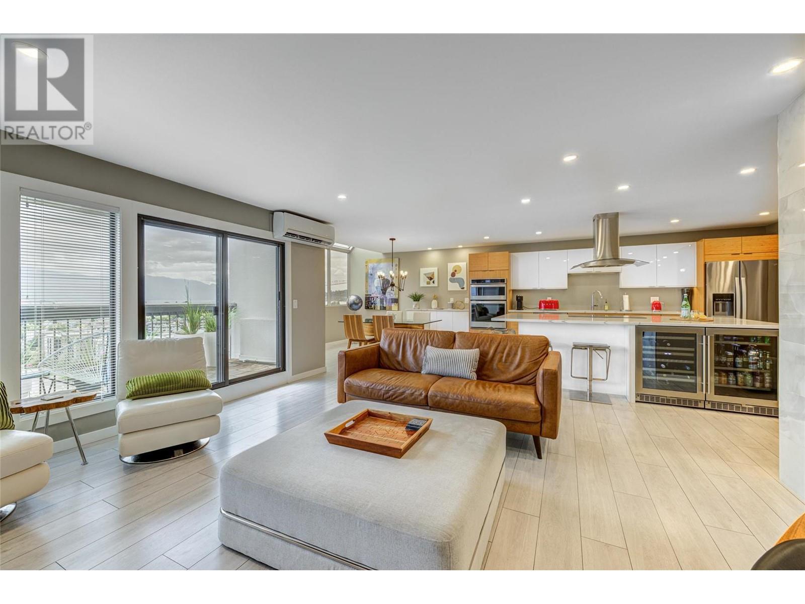 737 Leon Avenue Unit# 1404, #1404