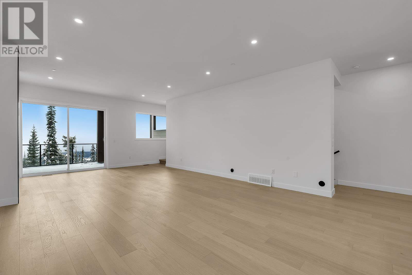 7500 Porcupine Road Unit# 6, #6